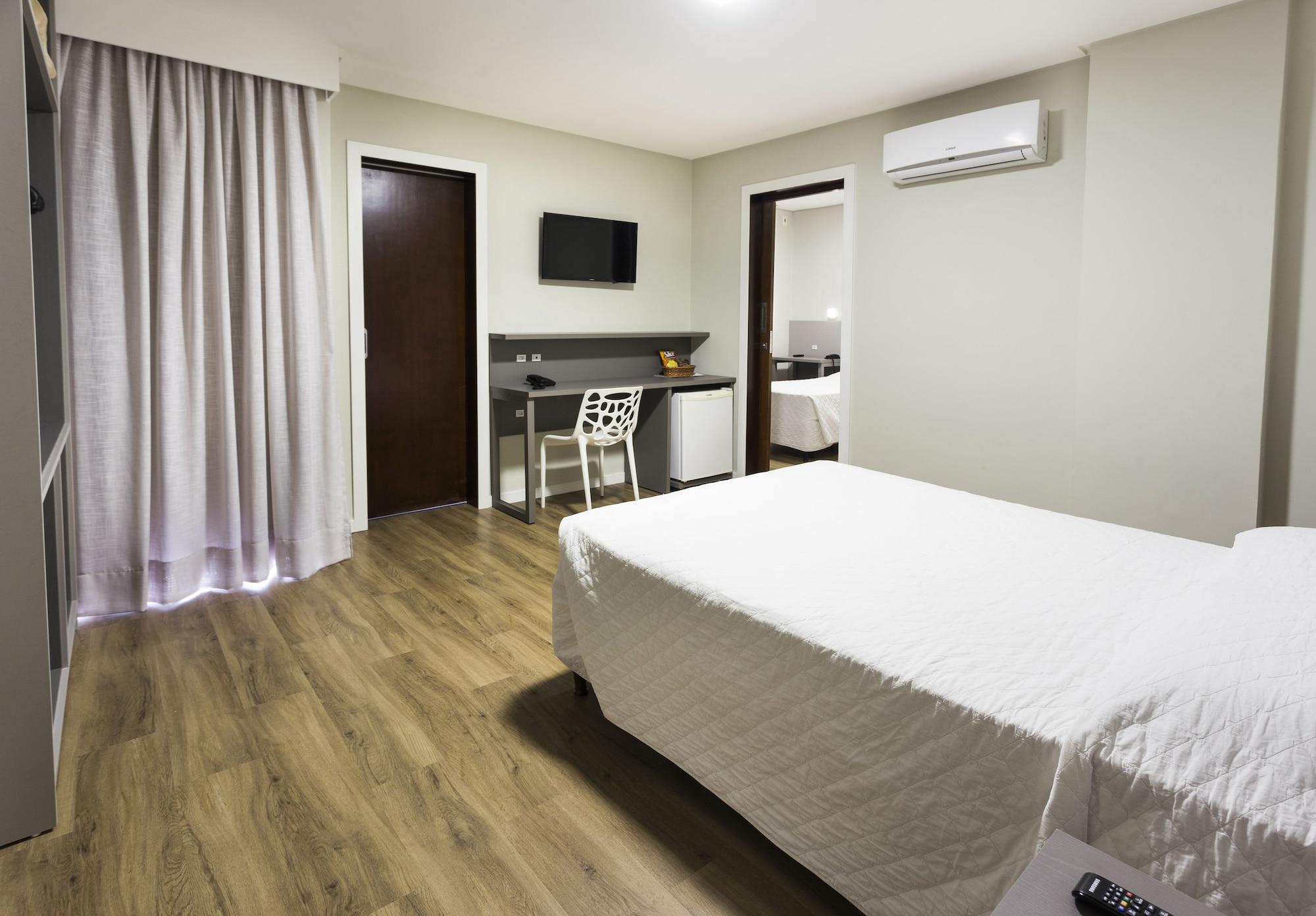 Tropikalya Gold Hotel Balneario Camboriu Exterior photo